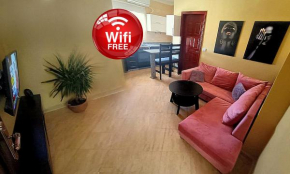 MOON - Apartment with swimming pool and BBQ terrace in CENTER CITY HRG